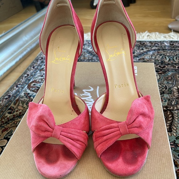 Christian Louboutin shoes 💗 - Picture 5 of 7